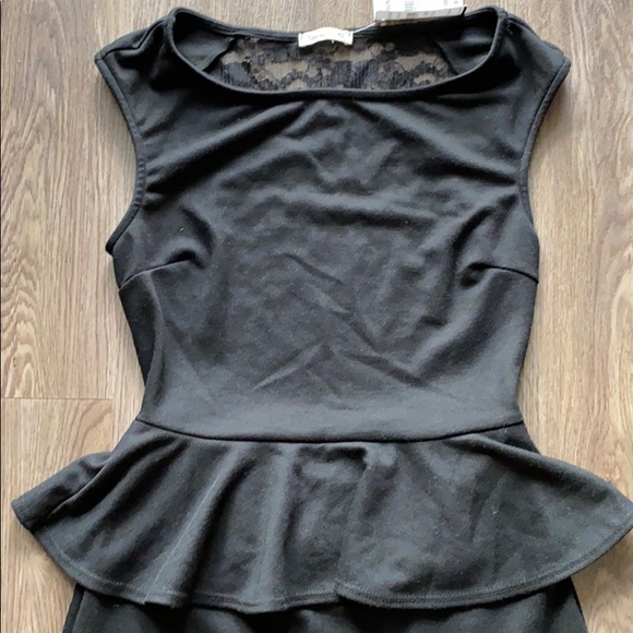 NWT Soprano Peplum Lace Back Bodycon Dress - Picture 2 of 7